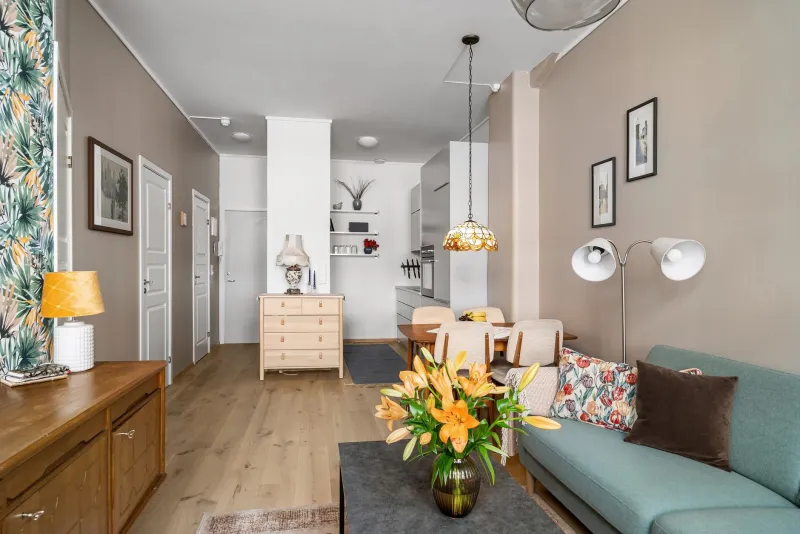 No Rules, No Rulers: How Gen Z Is Completely Reinventing the Way We Arrange a Room